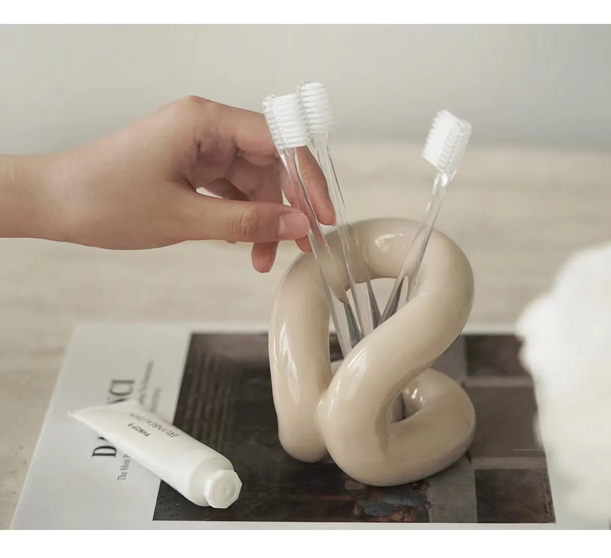 Edler Halter für Make-up Pinsel